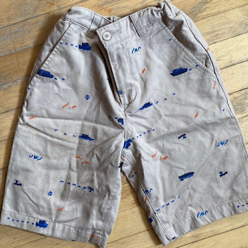 Hanna Andersson embroidered sea shorts, sizes 120 or 6-7 and 140 or 10.